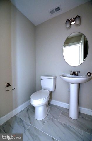 2245 E BIDDLE ST, Baltimore, MD 21213