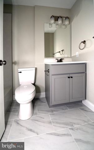 2245 E BIDDLE ST, Baltimore, MD 21213