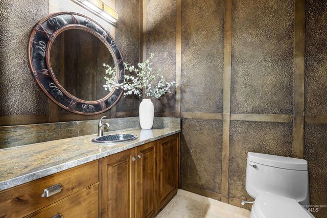 6329 E Wildhorse Ln, Boise, ID 83712