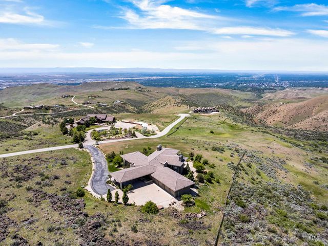 6329 E Wildhorse Ln, Boise, ID 83712