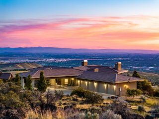 6329 E Wildhorse Ln, Boise, ID 83712