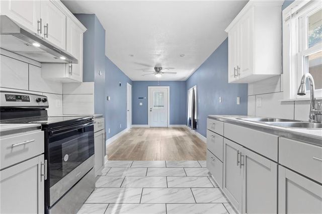 5240 South Benton Avenue, Kansas City, MO 64130