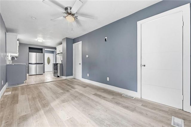 5240 South Benton Avenue, Kansas City, MO 64130