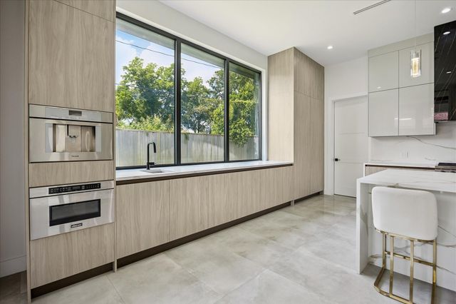 9909 Larston Street, Houston, TX 77055