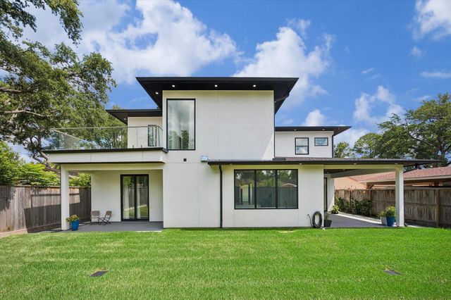 9909 Larston Street, Houston, TX 77055