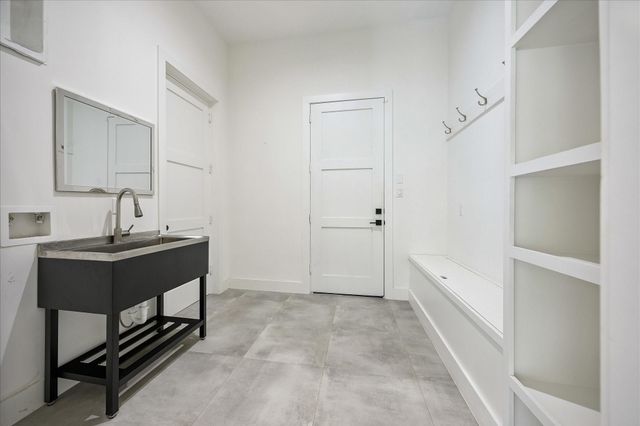 9909 Larston Street, Houston, TX 77055