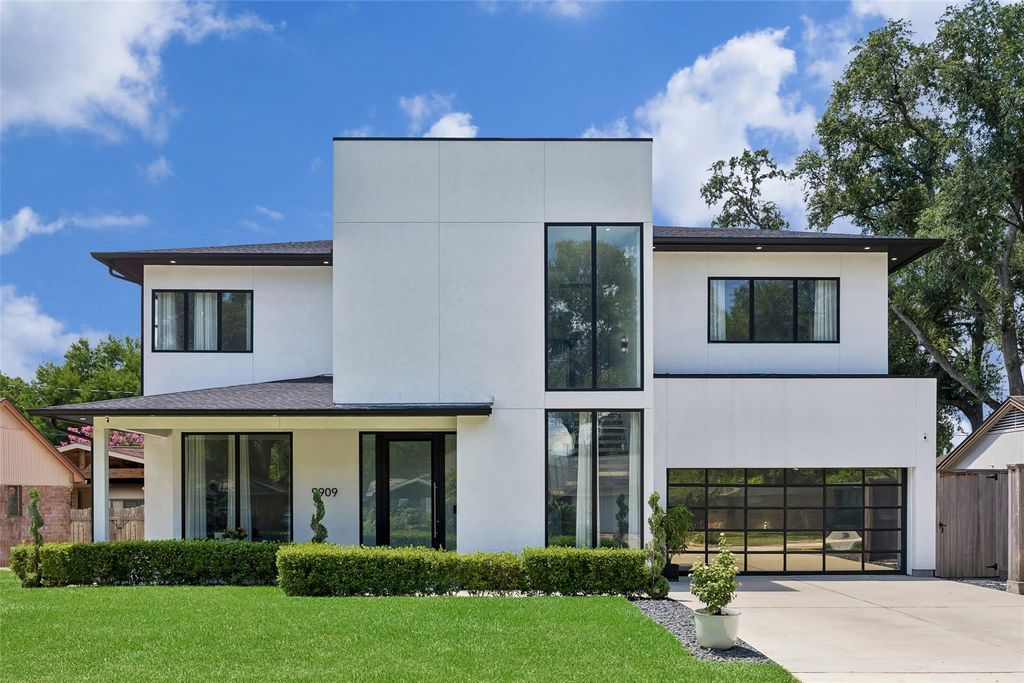 9909 Larston Street, Houston, TX 77055