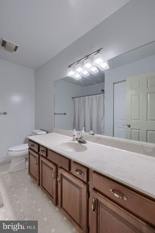 2033-C RALEIGH RD, Hummelstown, PA 17036