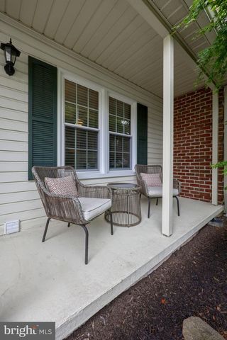 2033-C RALEIGH RD, Hummelstown, PA 17036