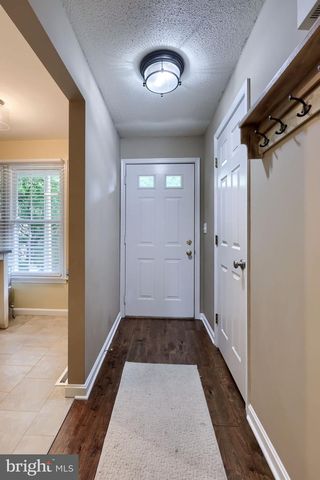 2033-C RALEIGH RD, Hummelstown, PA 17036