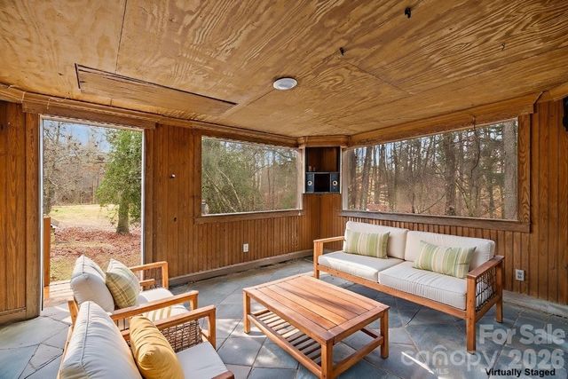 9102 McElroy Road, Waxhaw, NC 28173