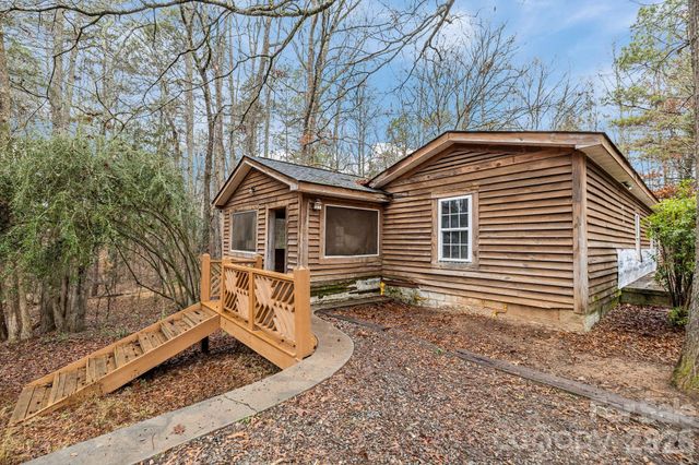 9102 McElroy Road, Waxhaw, NC 28173