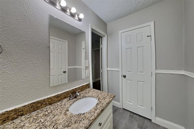 12706 Pantano Drive, Houston, TX 77065