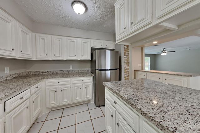 12706 Pantano Drive, Houston, TX 77065