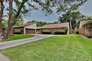 12706 Pantano Drive, Houston, TX 77065