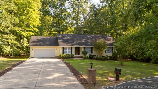 5122 Pheasant Lane, Sanford, NC 27332