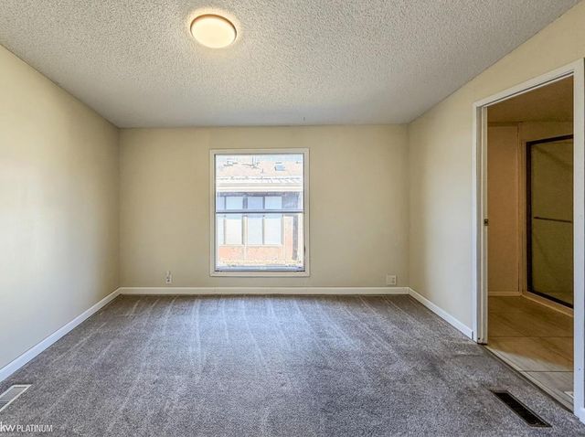 614 Kinglet Street, Rochester Hills, MI 48309