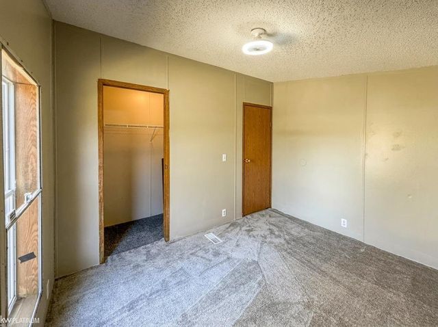 614 Kinglet Street, Rochester Hills, MI 48309