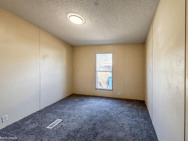 614 Kinglet Street, Rochester Hills, MI 48309