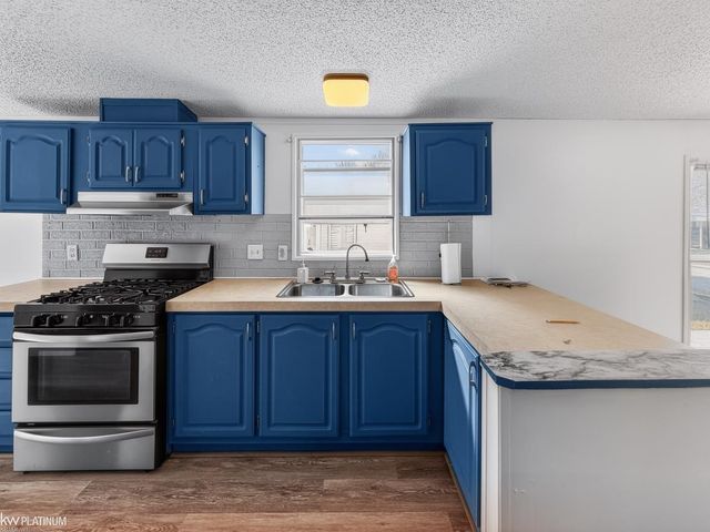 614 Kinglet Street, Rochester Hills, MI 48309
