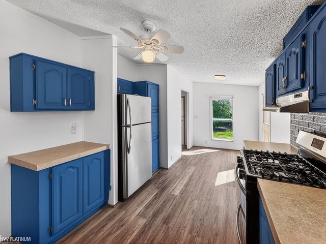 614 Kinglet Street, Rochester Hills, MI 48309