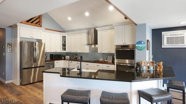 373 Lakeside Blvd, Hopatcong Boro, NJ 07843