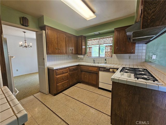 12324 Jolette, Granada Hills, CA 91344
