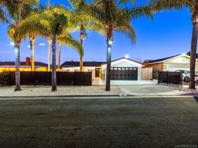 662 Michael Street, Oceanside, CA 92057