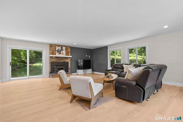 293 Sturges Ridge Road, Wilton, CT 06897