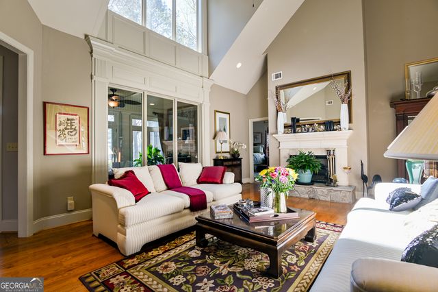 6012 Golf View Crossing, Locust Grove, GA 30248