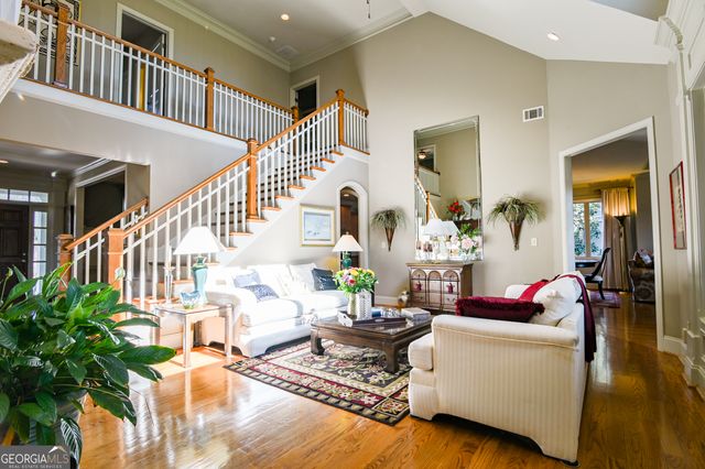 6012 Golf View Crossing, Locust Grove, GA 30248