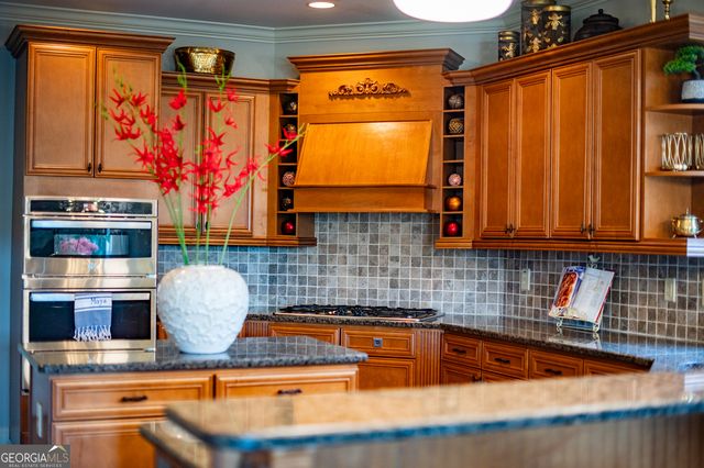 6012 Golf View Crossing, Locust Grove, GA 30248