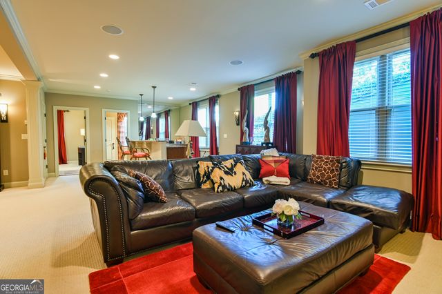 6012 Golf View Crossing, Locust Grove, GA 30248