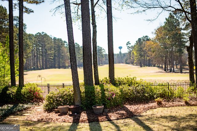 6012 Golf View Crossing, Locust Grove, GA 30248