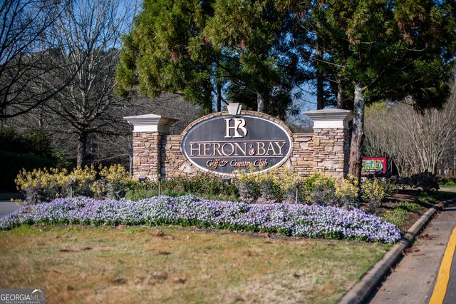 6012 Golf View Crossing, Locust Grove, GA 30248