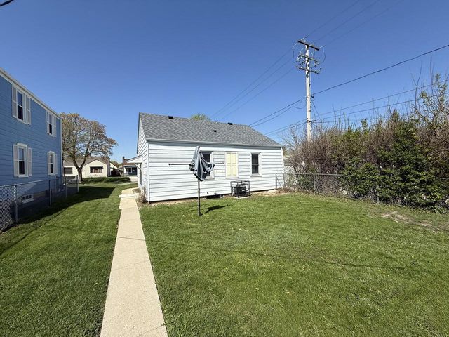 3120 21st STREET, Milwaukee, WI 53215