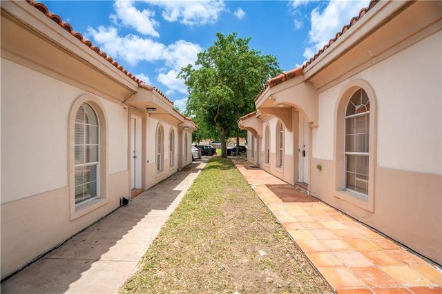 604 Buena Vista Drive, Weslaco, TX 78596