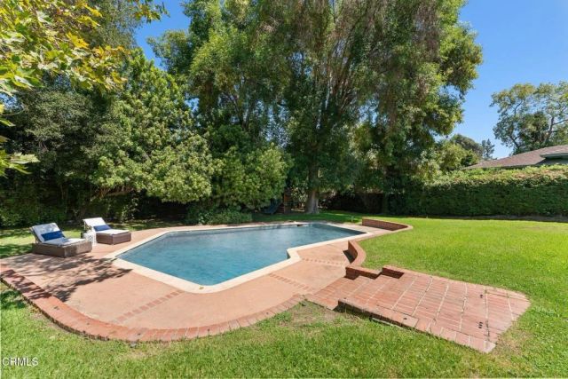 340 Glen Summer Road, Pasadena, CA 91105