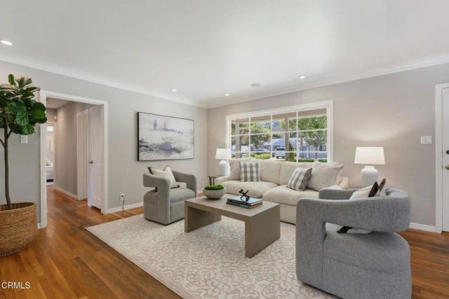 340 Glen Summer Road, Pasadena, CA 91105