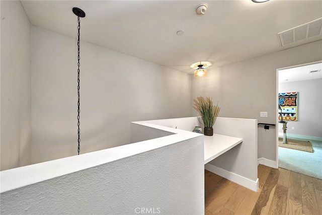 24240 Ocean Avenue, Torrance, CA 90505