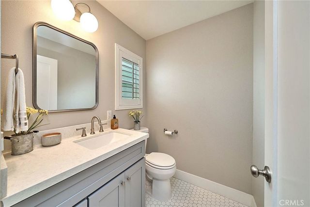 24240 Ocean Avenue, Torrance, CA 90505