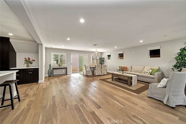 24240 Ocean Avenue, Torrance, CA 90505