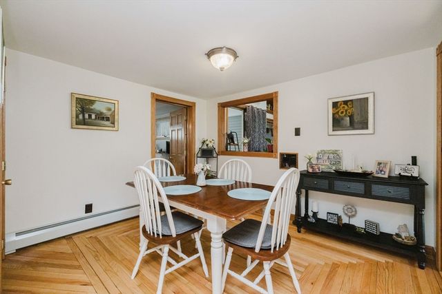 70 Ricard St, Seekonk, MA 02771