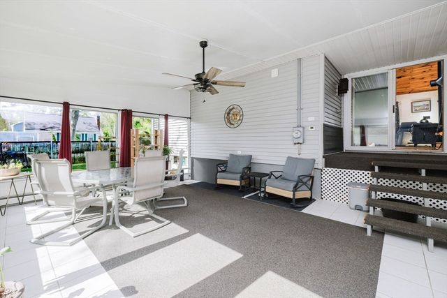 70 Ricard St, Seekonk, MA 02771