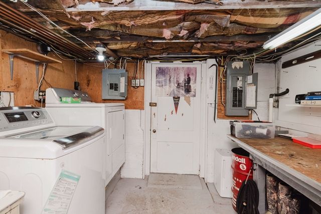 70 Ricard St, Seekonk, MA 02771