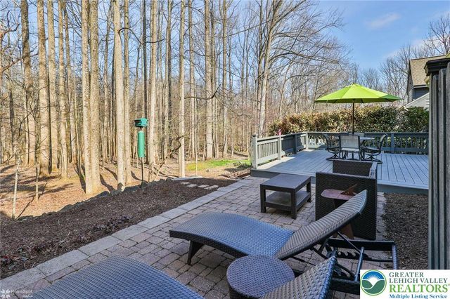 2820 Sheffield Drive, Lower Macungie Twp, PA 18049