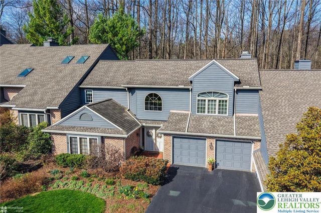 2820 Sheffield Drive, Lower Macungie Twp, PA 18049