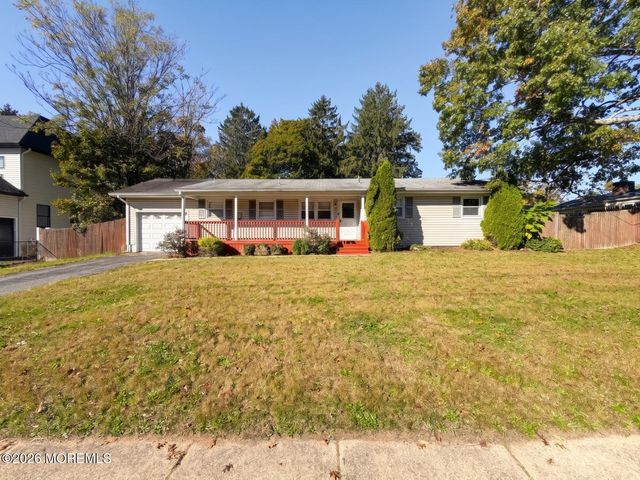 30 Cornell Street, Toms River, NJ 08757