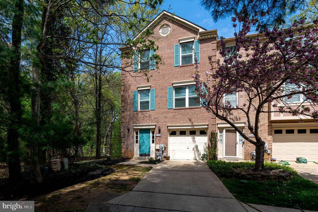 Image 1 of property listing at 700 PINE VALLEY CT, Arnold, MD 21012