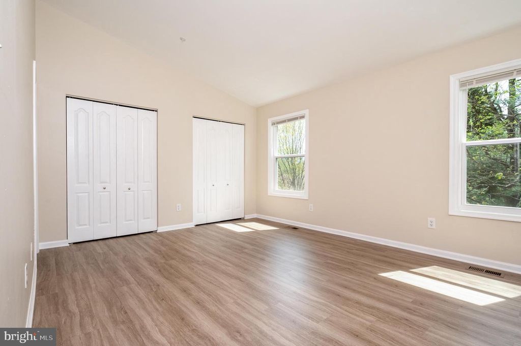 Image 19 of property listing at 700 PINE VALLEY CT, Arnold, MD 21012